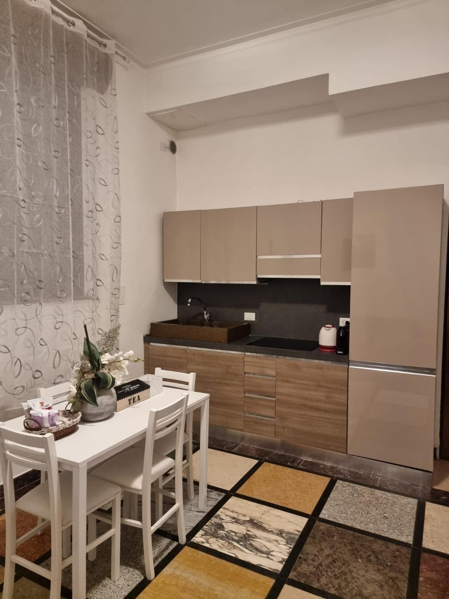 You & Me Garibaldi Home Verona Center 外观 照片